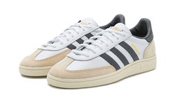 handball-spezial-white-grey-five-aplug-pl