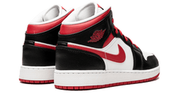 air-jordan-1-mid-very-berry-aplug-pl