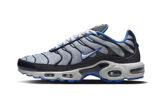 air-max-plus-se-social-fc-aplug-pl