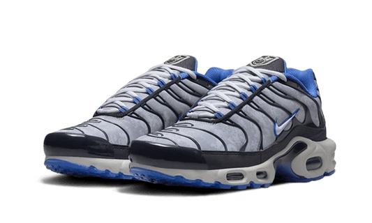 air-max-plus-se-social-fc-aplug-pl