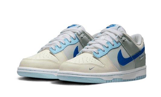 dunk-low-ivory-hyper-royal-aplug-pl