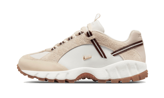 air-humara-lx-jacquemus-beige-aplug-pl