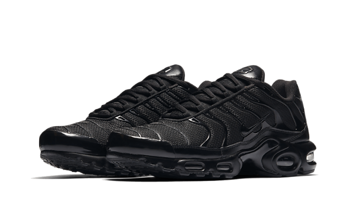 air-max-plus-triple-black-aplug-pl