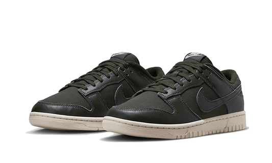 dunk-low-premium-sequoia-aplug-pl