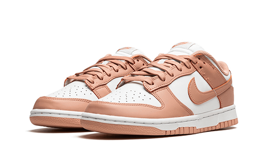 dunk-low-rose-whisper-runstock