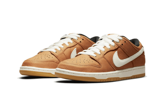 nike-sb-dunk-low-pro-dark-russet-aplug-pl