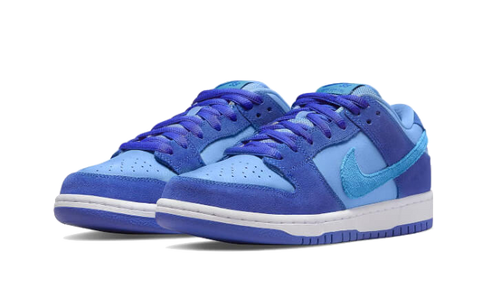 sb-dunk-low-blue-raspberry-aplug-pl