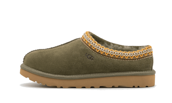 tasman-slipper-burnt-olive-gum-aplug-pl