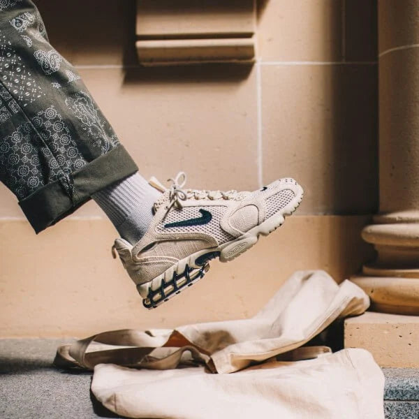Nike Air Zoom Spiridon Cage 2 Stussy Fossil - Aplug – APLUG PL Nike Air Zoom Spiridon Cage 2 Stussy Fossil - Aplug – APLUG PL