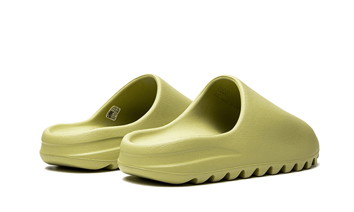 yeezy-slide-resin-restock-pair-aplug-pl