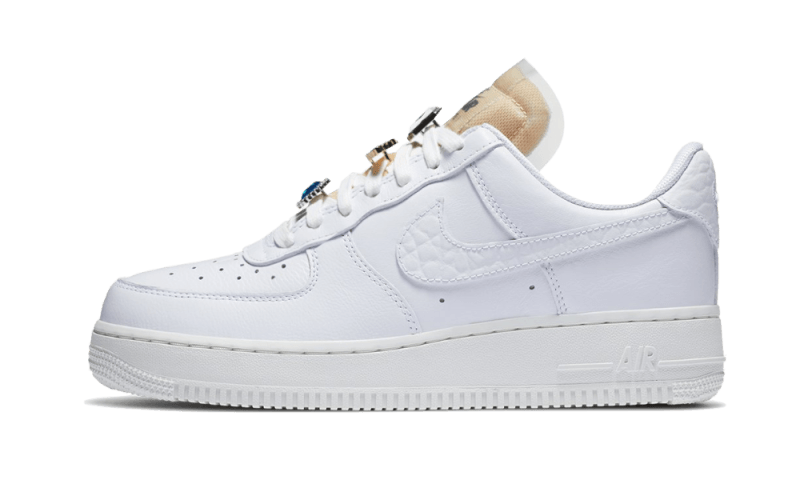 air-force-1-low-07-lx-white-onyx-runstock