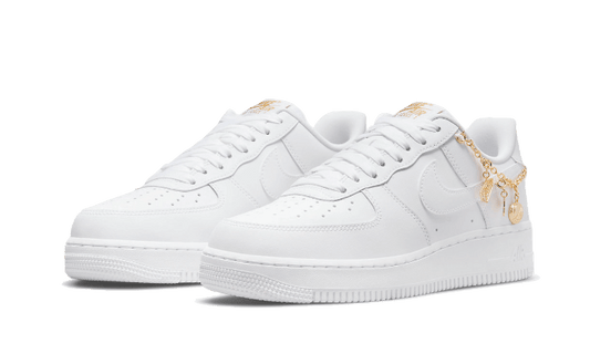 air-force-1-low-lx-lucky-charms-white-aplug-pl