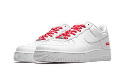 air-force-1-low-white-supreme-runstock