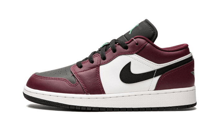 air-jordan-1-low-se-dark-beetroot-black-roma-green-aplug-pl