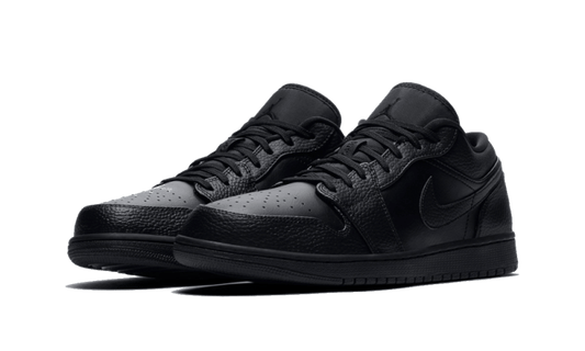 air-jordan-1-low-triple-black-aplug-pl