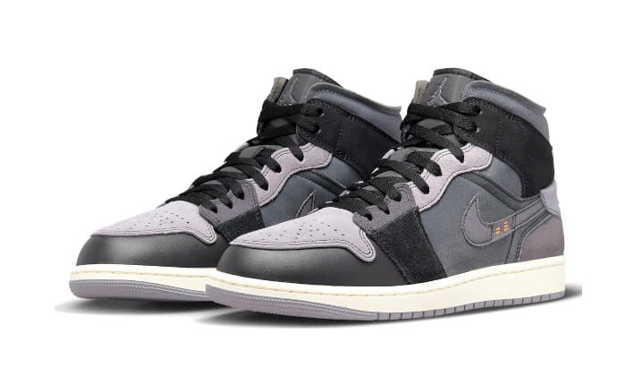 air-jordan-1-mid-inside-out-black-aplug-pl