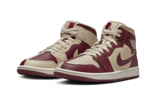 air-jordan-1-mid-split-beach-cherrywood-red-aplug-pl