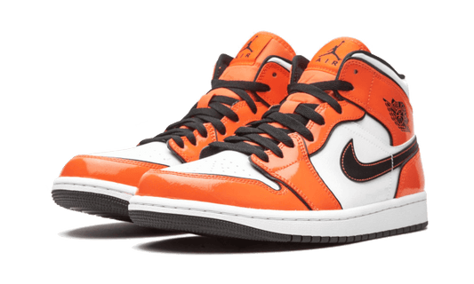 air-jordan-1-mid-turf-orange-runstock