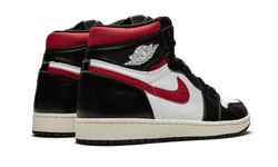 air-jordan-1-retro-high-black-gym-red-aplug-pl