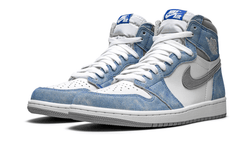 air-jordan-1-retro-high-og-hyper-royal-runstock