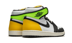 air-jordan-1-retro-high-og-volt-gold-runstock