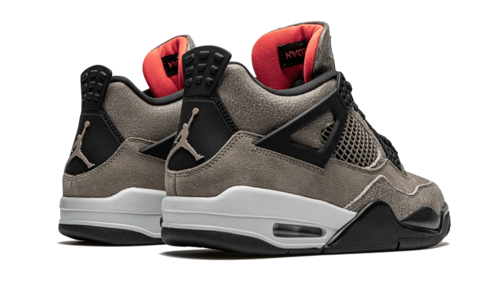 air-jordan-4-taupe-haze-runstock