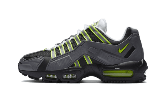 air-max-95-ndstrkt-neon-aplug-pl