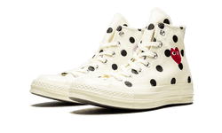 chuck-taylor-all-star-70s-hi-comme-des-garons-play-polka-dot-white-aplug-pl