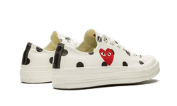 chuck-taylor-all-star-70s-ox-comme-des-garons-play-polka-dot-white-aplug-pl