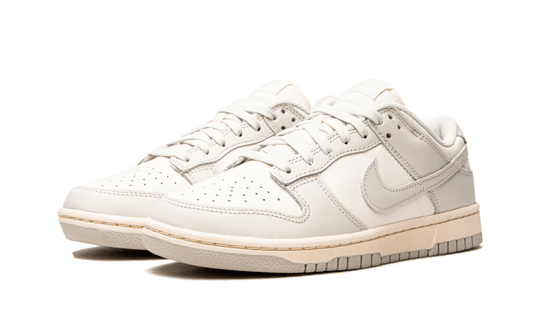 dunk-low-light-bone-aplug-pl