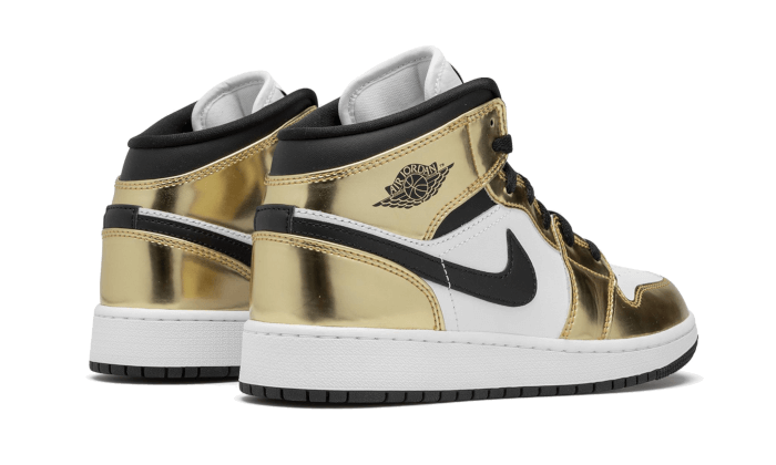 air-jordan-1-mid-white-metallic-gold-aplug-pl
