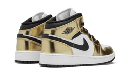 air-jordan-1-mid-white-metallic-gold-aplug-pl