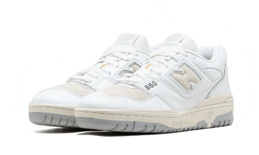 550-white-timberwolf-aplug-pl