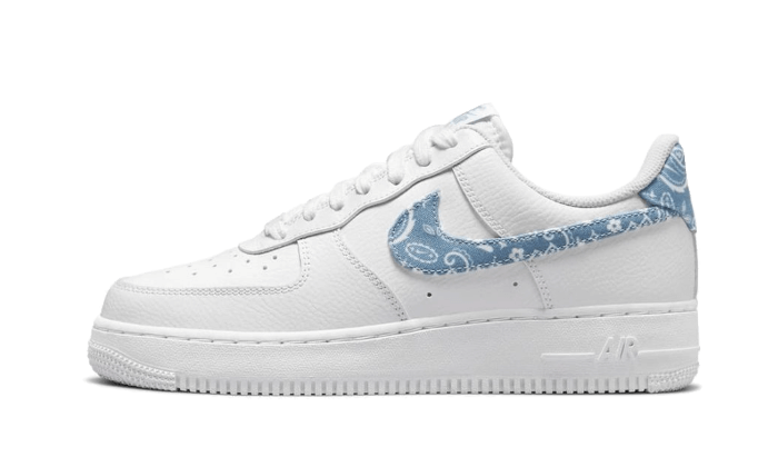 air-force-1-low-07-essential-white-worn-blue-paisley-aplug-pl