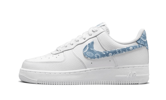 air-force-1-low-07-essential-white-worn-blue-paisley-aplug-pl