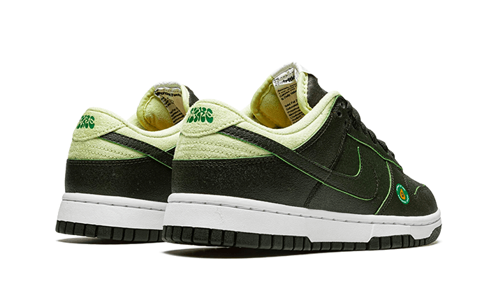 dunk-low-avocado-aplug-pl