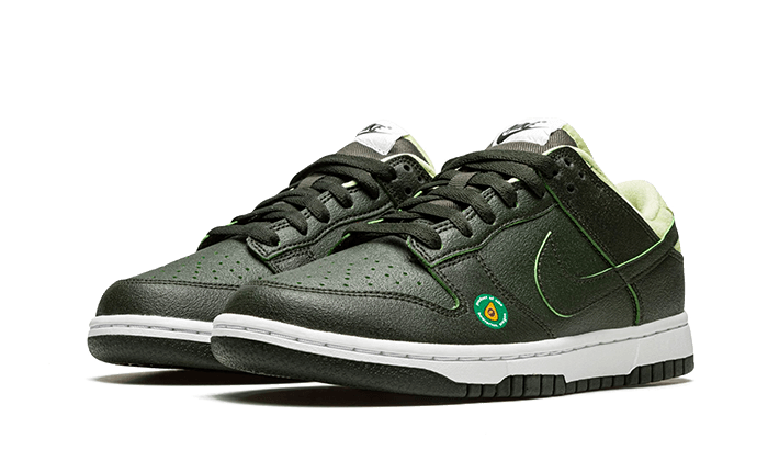 dunk-low-avocado-aplug-pl