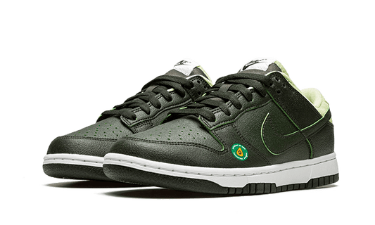 dunk-low-avocado-aplug-pl