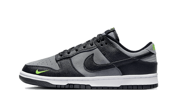 dunk-low-black-grey-green-strike-aplug-pl