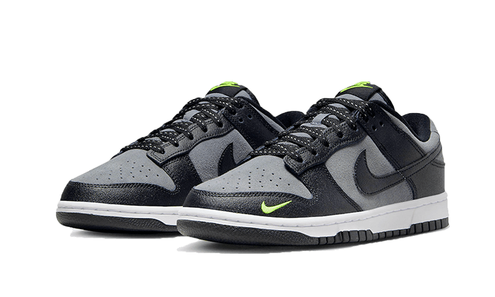 dunk-low-black-grey-green-strike-aplug-pl