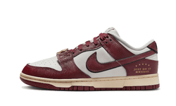 dunk-low-se-sail-team-red-runstock