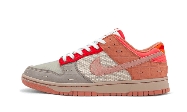 dunk-low-sp-what-the-clot-aplug-pl