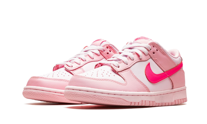 dunk-low-triple-pink-barbie-aplug-pl