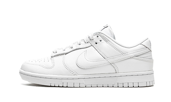 dunk-low-triple-white-2021-aplug-pl