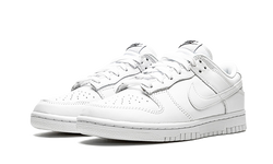 dunk-low-triple-white-2021-aplug-pl