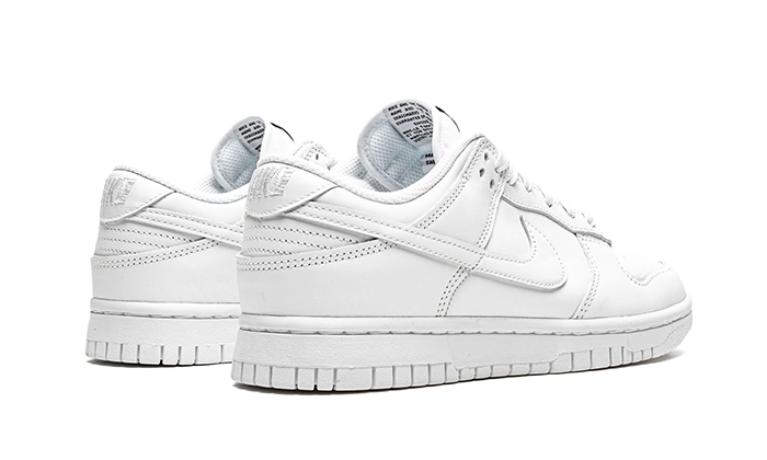 dunk-low-triple-white-2021-aplug-pl