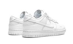 dunk-low-triple-white-2021-aplug-pl