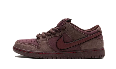 Nike SB Dunk Low City Of Love Burgundy Crush - Aplug