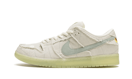 sb-dunk-low-mummy-aplug-pl