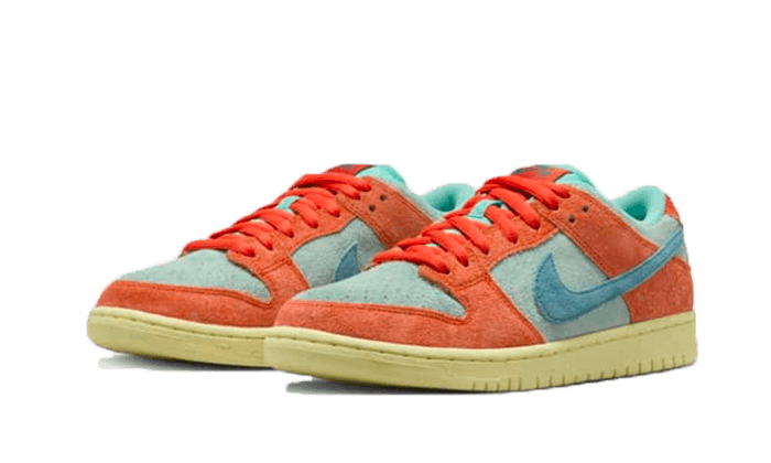 sb-dunk-low-orange-emerald-rise-aplug-pl